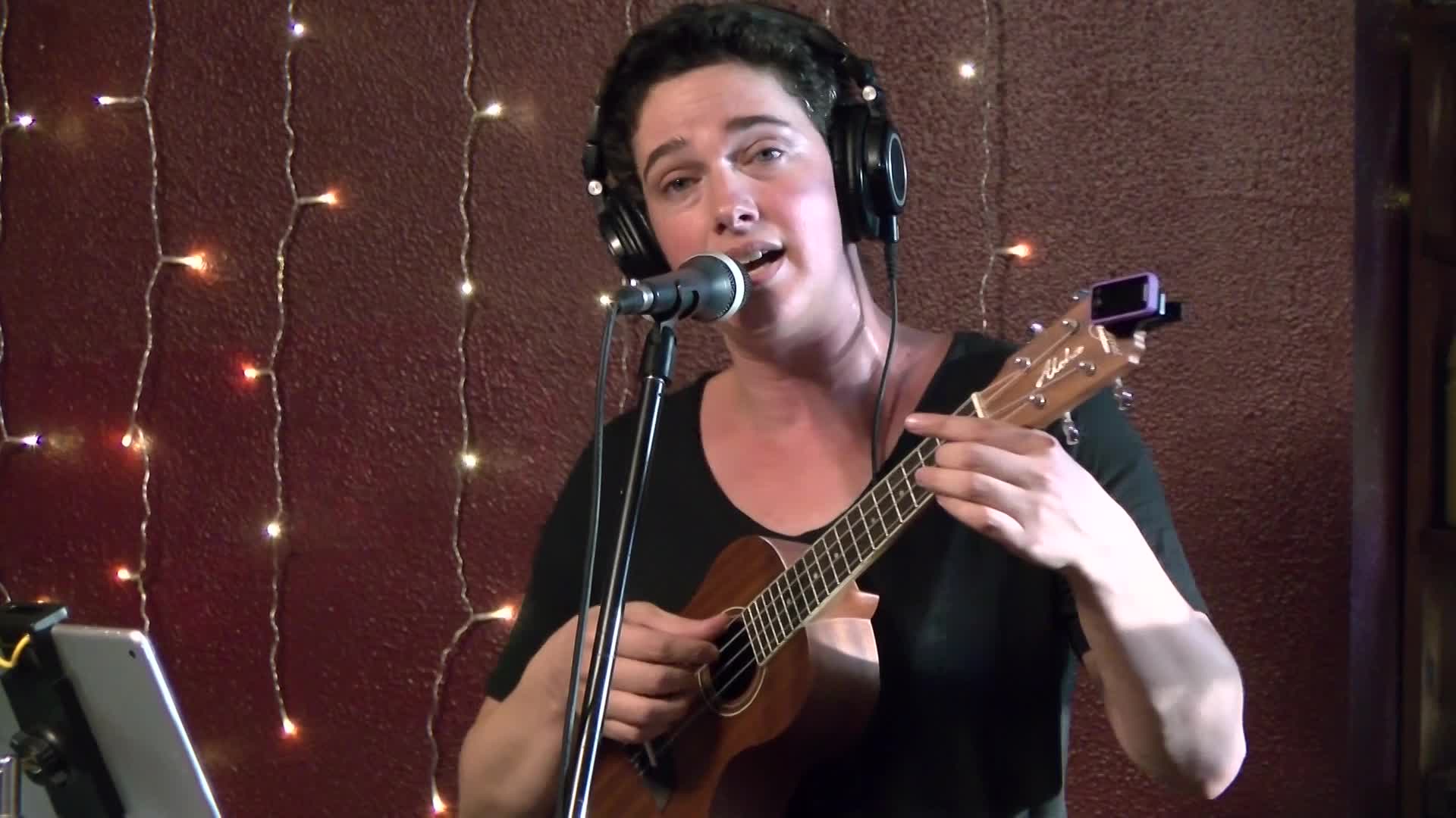 Thumbnail image for Live in the Madhouse Makerspace - Inbar Heyman