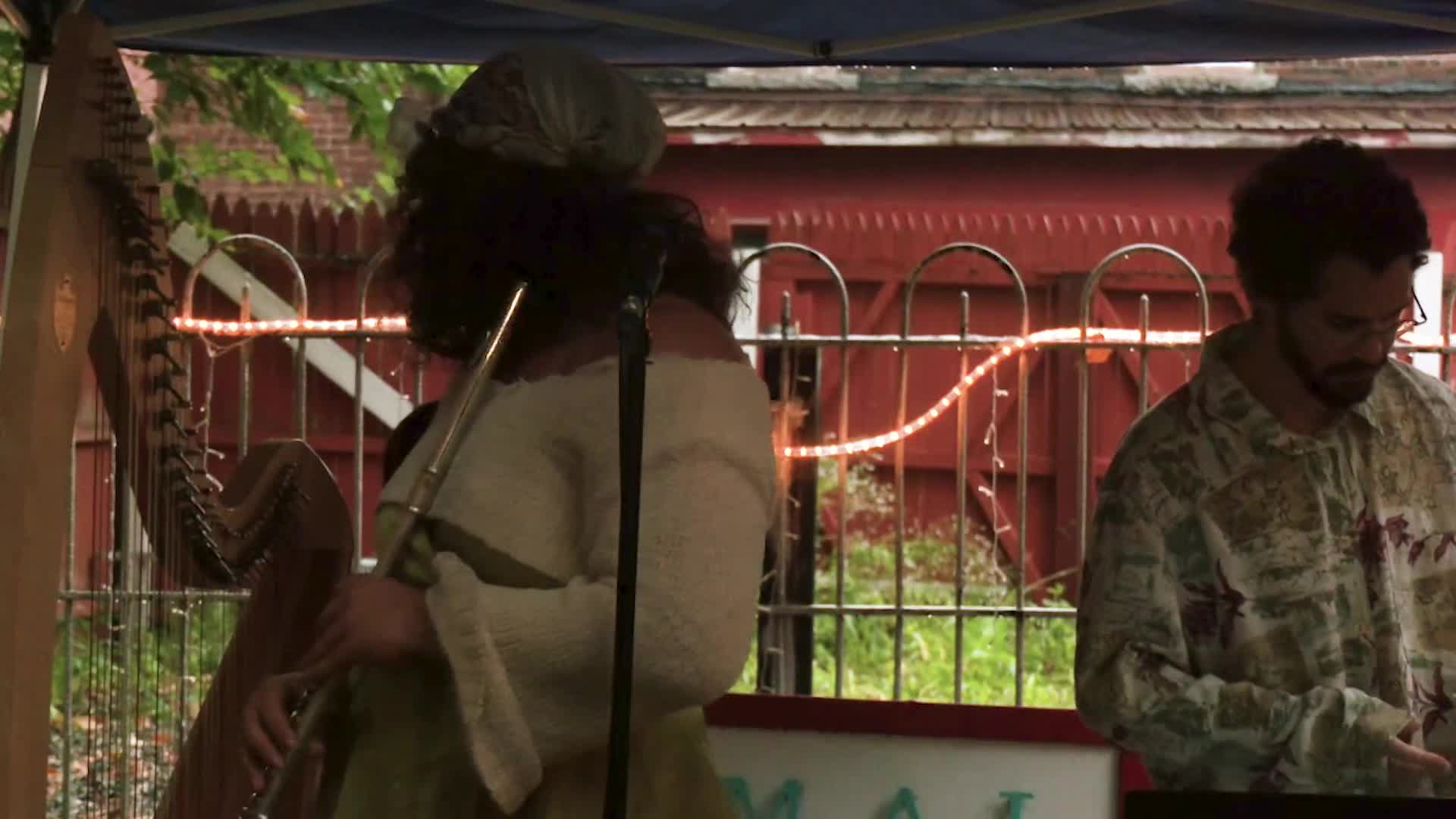 SKN ((Suadela Love, Katarina Mazur & NAGO)