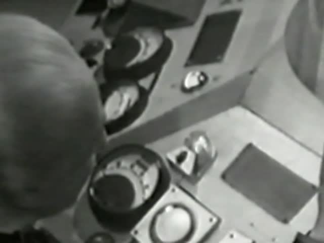 Thumbnail image for Doctor Who - S03E01 (018) - Galaxy 4 (1) - Four Hundred Dawns (Recon)