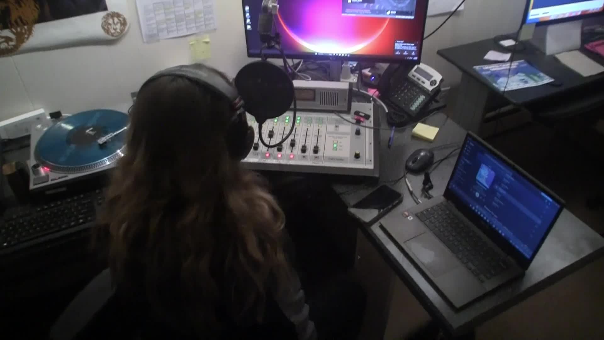 Thumbnail image for How to Become a DJ