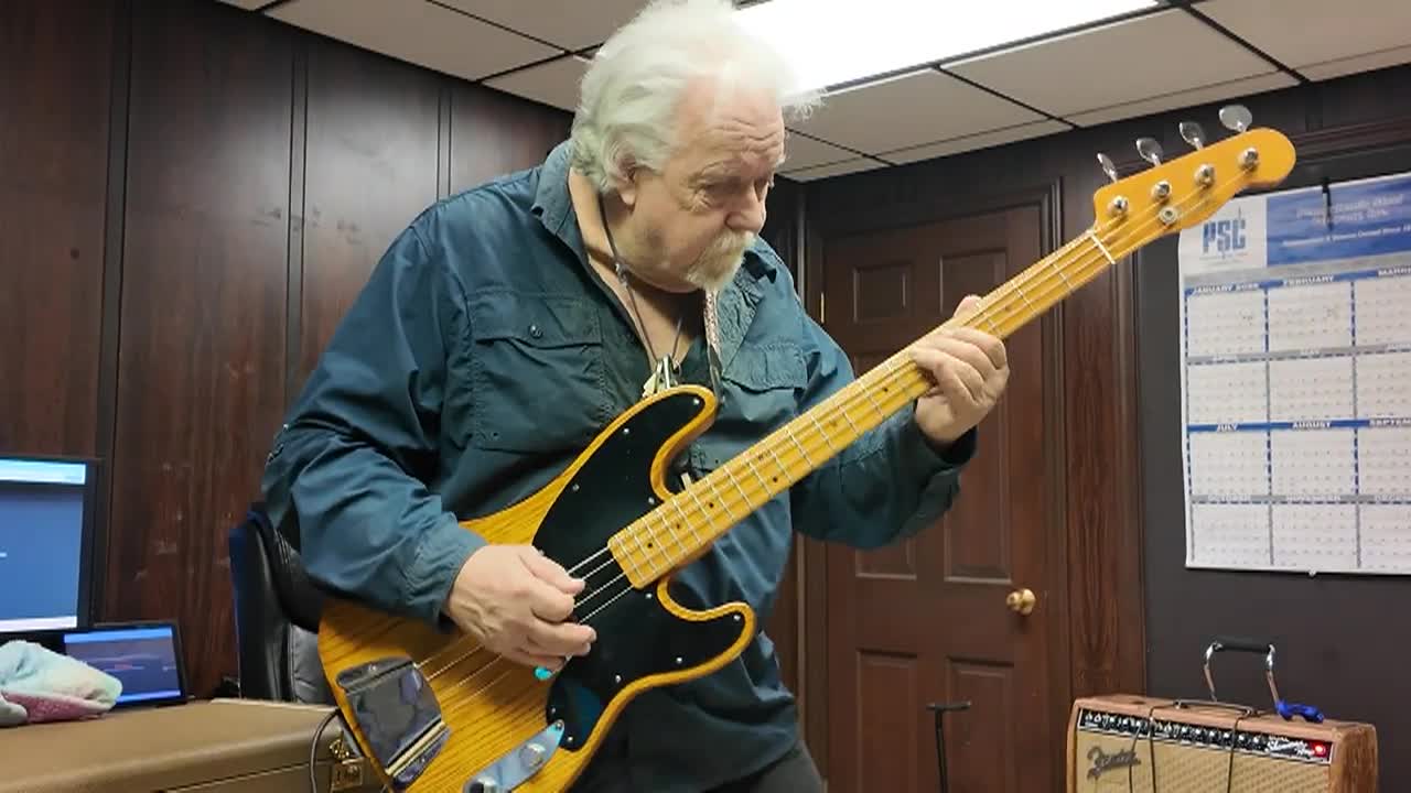 Thumbnail image for Havin' A Fender Bender 1968 Telecaster Bass In Your Face Epi_ 22